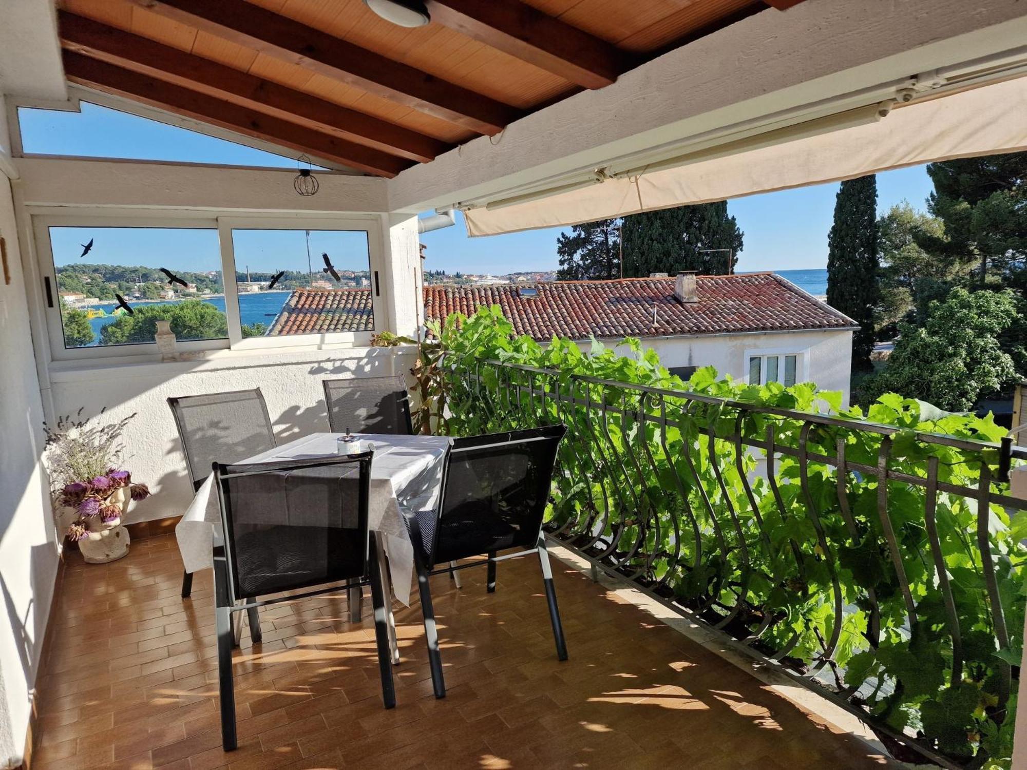 Apartments And Rooms By The Sea Rovinj - 19183 Экстерьер фото